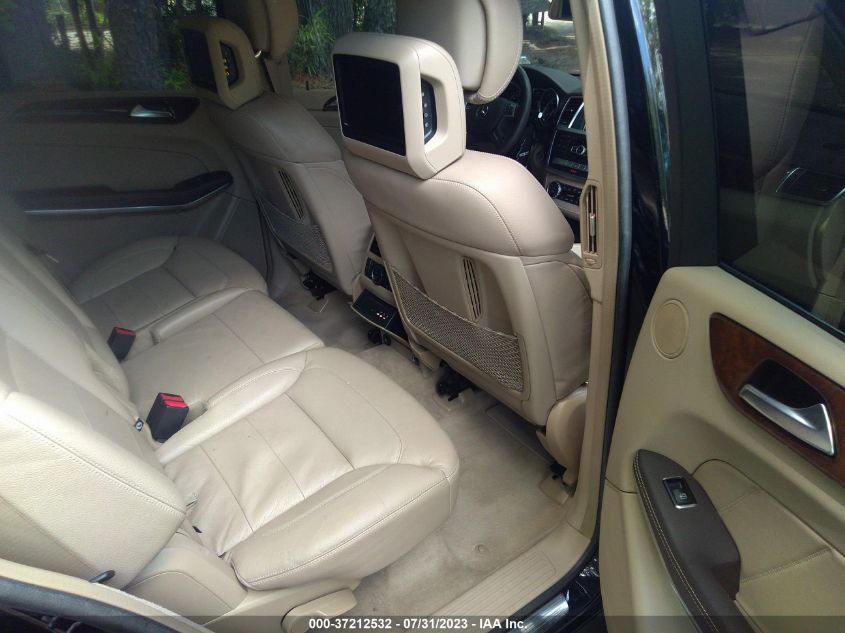 2015 MERCEDES-BENZ GL-CLASS GL 550 4JGDF7DE0FA501080