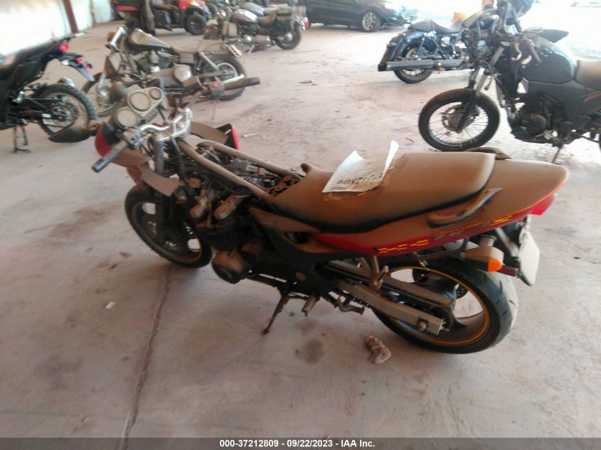 2001 KAWASAKI ZR750 G JKAZRDH181A000030