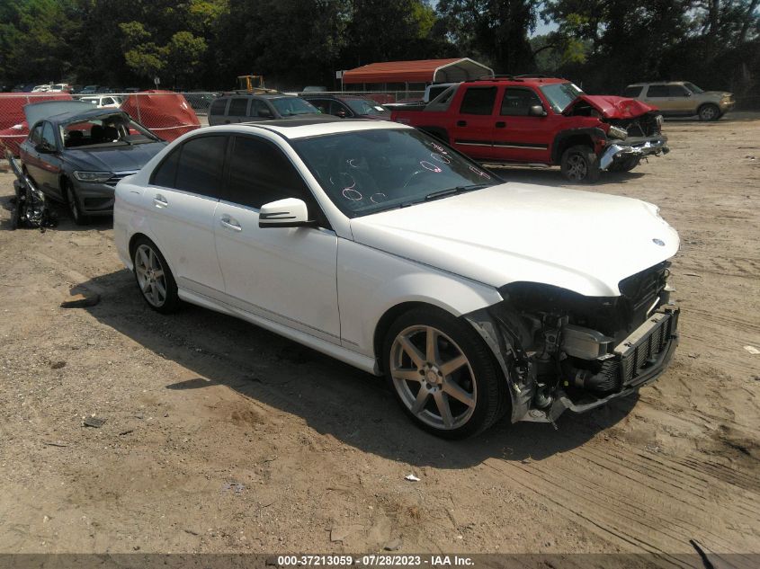 2014 MERCEDES-BENZ C-CLASS C 250 - WDDGF4HB1EA964723