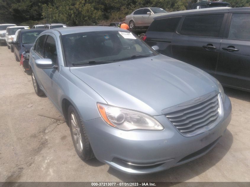 2013 CHRYSLER 200 TOURING - 1C3CCBBB1DN592651