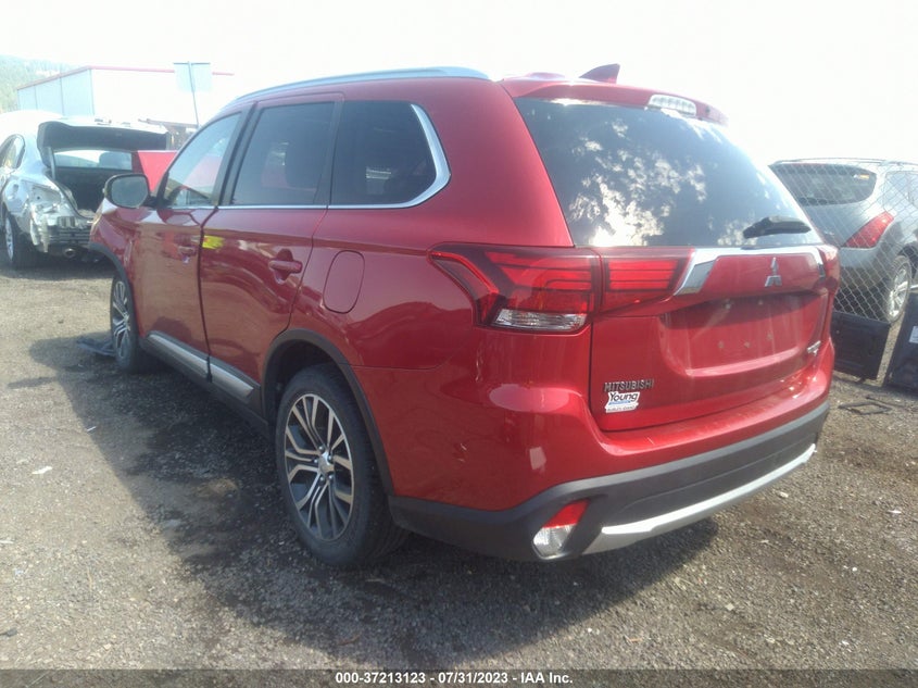 VIN JA4JZ4AX1JZ015871 2018 MITSUBISHI OUTLANDER GT