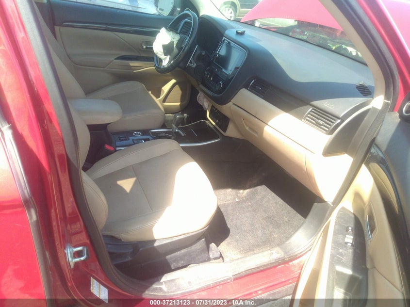 VIN JA4JZ4AX1JZ015871 2018 MITSUBISHI OUTLANDER GT