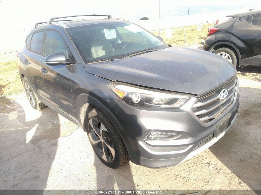 2017 HYUNDAI TUCSON LIMITED/SPORT AND ECO/SE - KM8J33A25HU274050