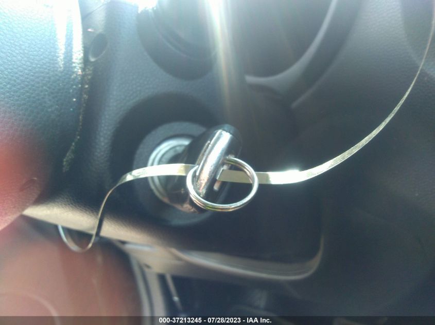 2014 KIA SOUL + - KNDJP3A57E7008655