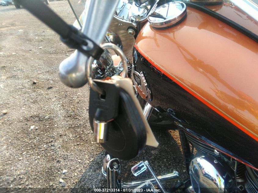 2008 HARLEY-DAVIDSON FLSTC 105TH ANNIVERSARY EDITION - 1HD1BW5468Y042858