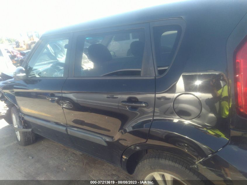 2013 KIA SOUL + - KNDJT2A64D7752677