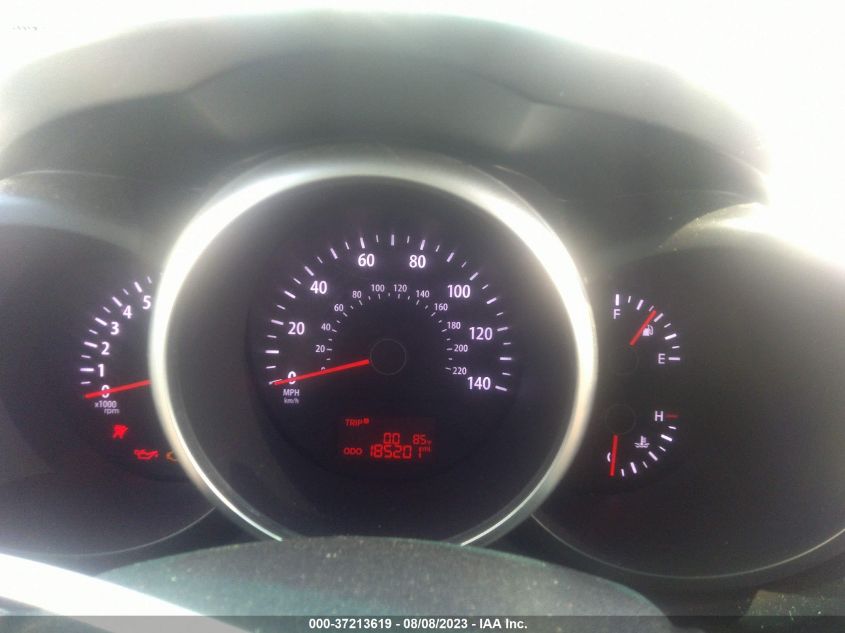 2013 KIA SOUL + - KNDJT2A64D7752677