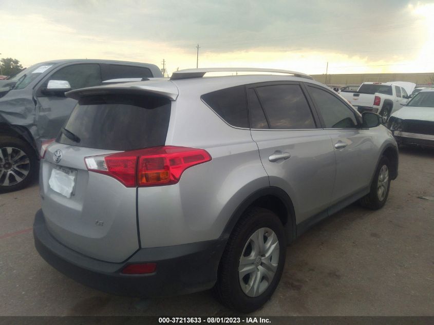 2015 TOYOTA RAV4 LE - JTMZFREV9FD062836