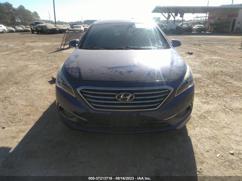 2016 HYUNDAI SONATA 2.4L SE - 5NPE24AF4GH386798