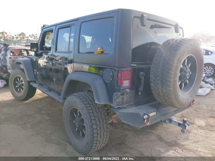 2016 JEEP WRANGLER UNLIMITED SPORT - 1C4BJWDG8GL111999
