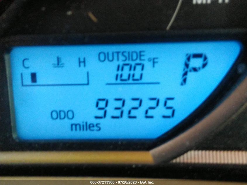 2014 TOYOTA RAV4 LE - JTMBFREVXED091908
