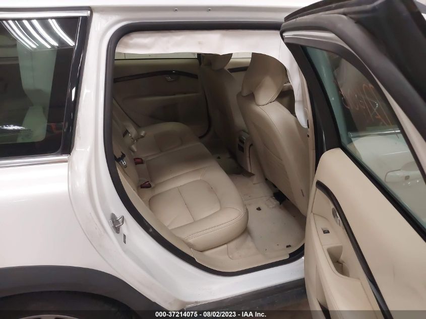 2016 VOLVO XC70 T5 PREMIER - YV4612NK4G1250341