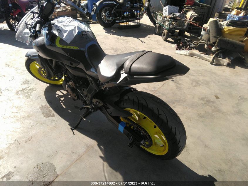 2016 YAMAHA FZ07 JYARM06E6GA008456