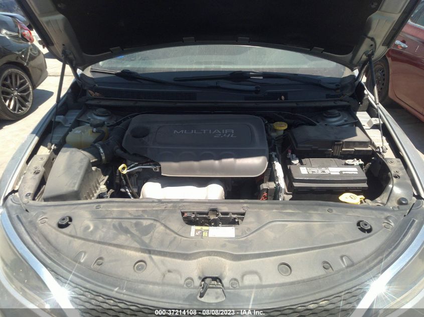 2015 CHRYSLER 200 C - 1C3CCCCB5FN611287