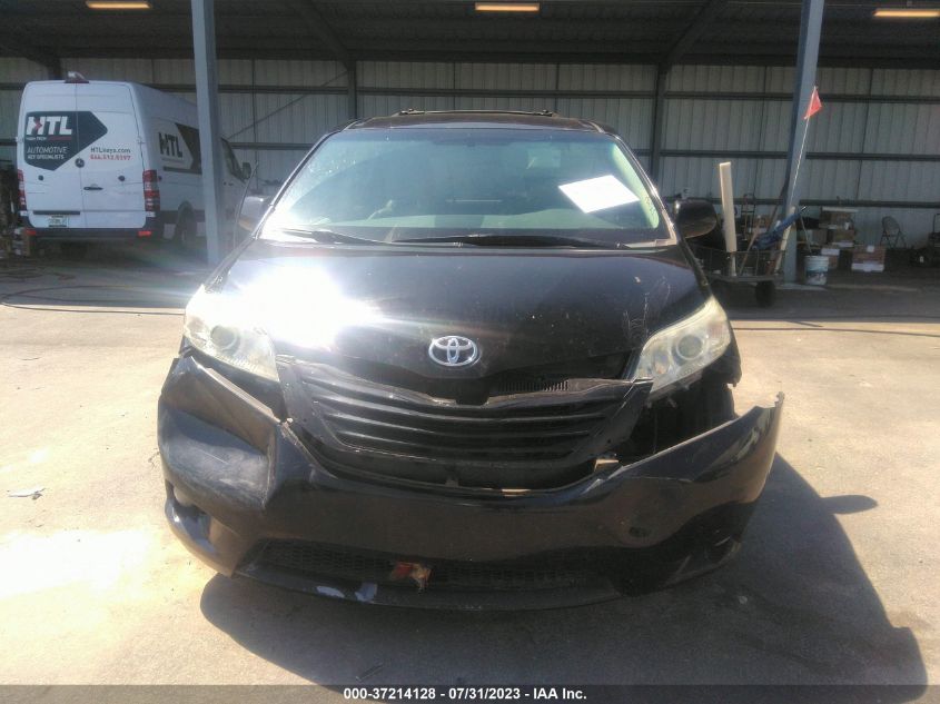 5TDKK3DC0DS375981 2013 TOYOTA SIENNA, photo no. 11