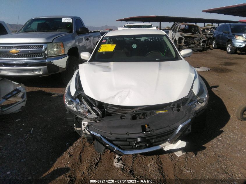2018 NISSAN ALTIMA 2.5/S/SV/SL/SR - 1N4AL3AP4JC299748