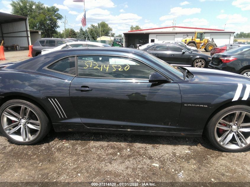 2013 CHEVROLET CAMARO LS - 2G1FE1E35D9160495