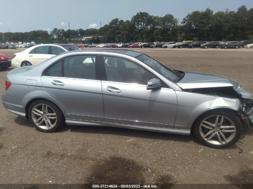 2013 MERCEDES-BENZ C-CLASS C 300 - WDDGF8AB7DR249589