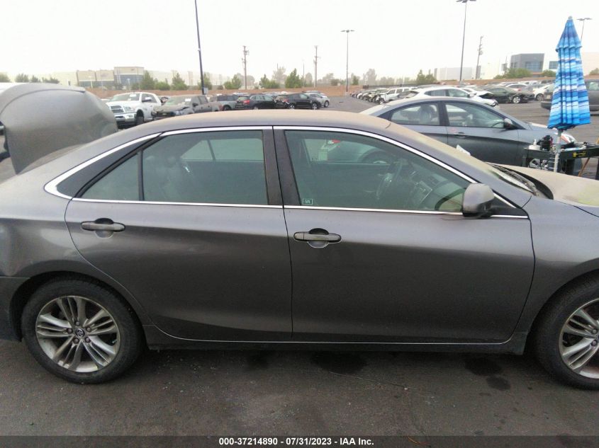2016 TOYOTA CAMRY SE W/SPECIAL EDITION PKG - 4T1BF1FK0GU508196