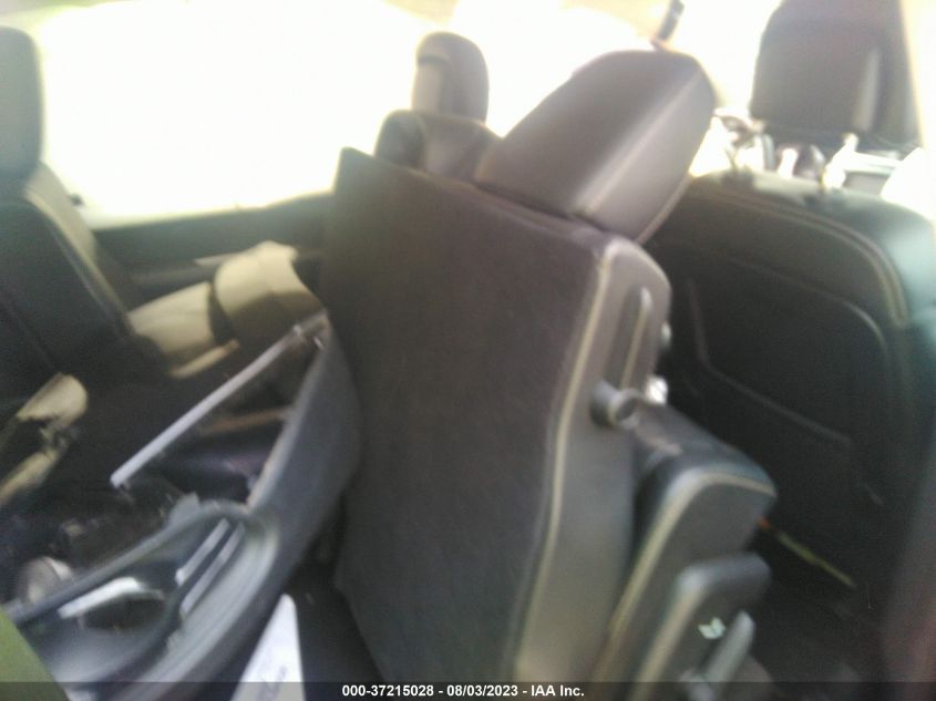 2018 DODGE JOURNEY CROSSROAD - 3C4PDDGG6JT220082