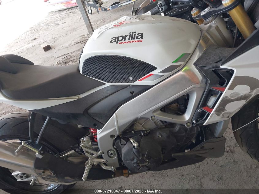 2021 APRILIA TUONO V4 1100 - ZD4KZUA0XMS000249