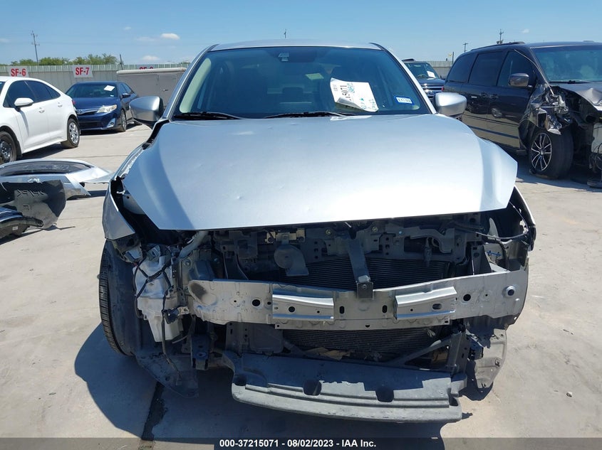 VIN 3MYDLBYV1HY194349 2017 TOYOTA YARIS IA