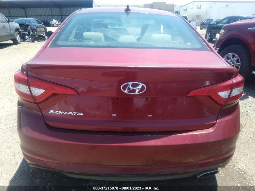2015 HYUNDAI SONATA 2.4L SE - 5NPE24AF4FH110345