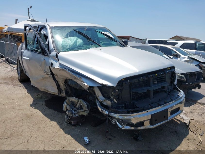 2019 RAM 1500 CLASSIC SLT - 1C6RR6LT6KS526198