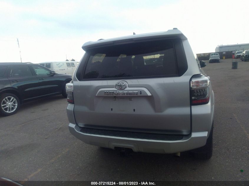 2022 TOYOTA 4RUNNER SR5 - JTEMU5JR4N5996392