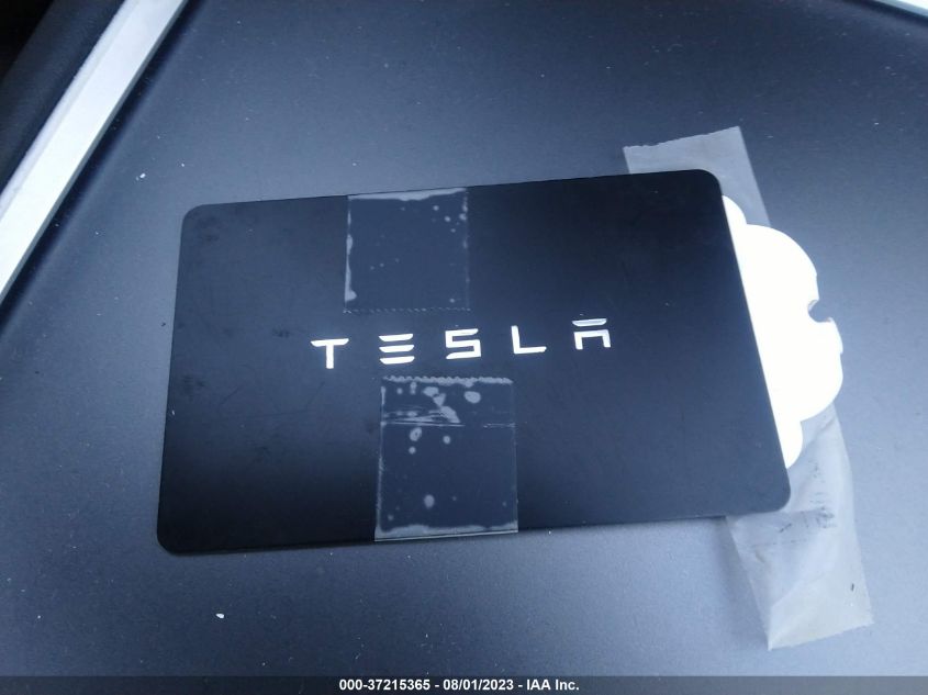 2021 TESLA MODEL Y LONG RANGE - 5YJYGDEE5MF250271