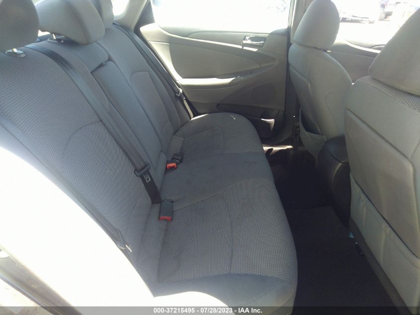 2014 HYUNDAI SONATA GLS - 5NPEB4AC2EH867555