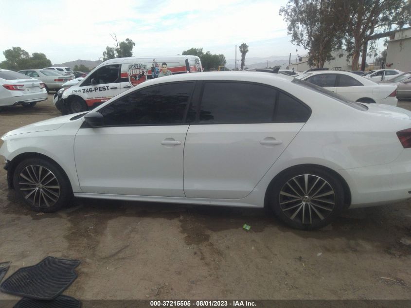 2016 VOLKSWAGEN JETTA SEDAN 1.8T SPORT - 3VWD17AJ2GM276988