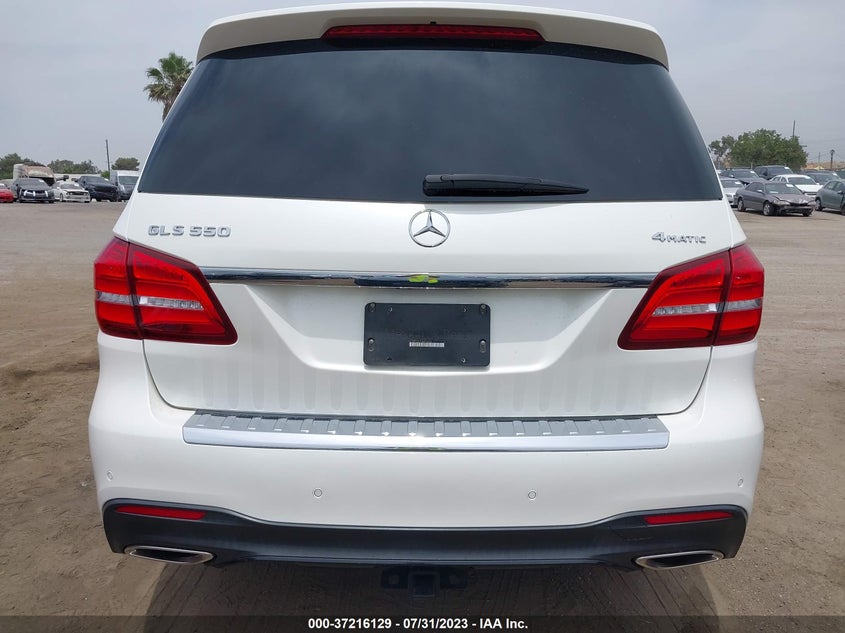 VIN 4JGDF7DE7HA850305 2017 MERCEDES-BENZ GLS 550 4MATIC