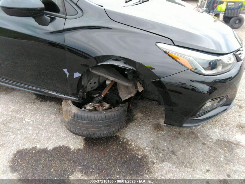 2018 CHEVROLET CRUZE LT - 3G1BE6SMXJS574413