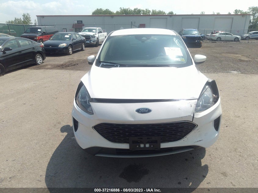VIN 1FMCU9G69LUB44588 2020 FORD ESCAPE SE