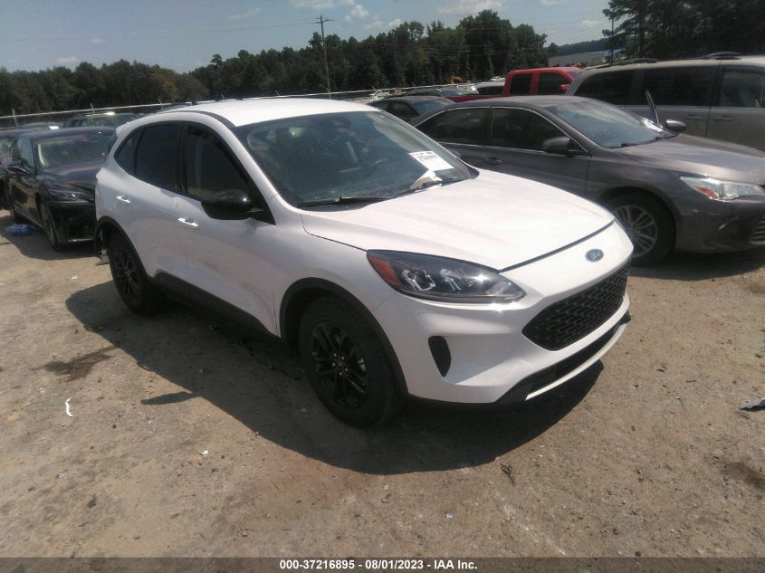 2020 FORD ESCAPE SE SPORT HYBRID - 1FMCU0BZ3LUC60639