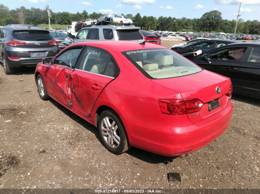 2013 VOLKSWAGEN JETTA SEDAN SE W/CONVENIENCE/SUNROOF - 3VWDP7AJ2DM251678