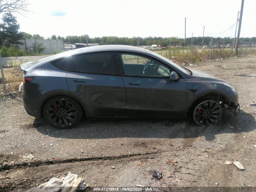 2020 TESLA MODEL Y LONG RANGE/PERFORMANCE - 5YJYGDEF5LF039269