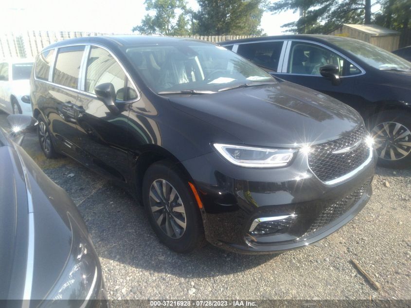 2023 CHRYSLER PACIFICA HYBRID TOURING L - 2C4RC1L79PR562332