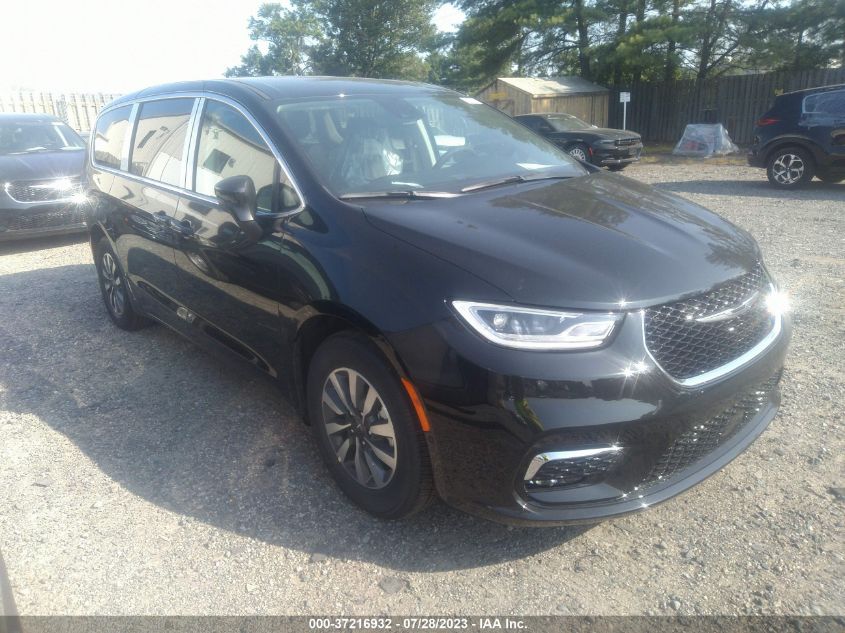 2023 CHRYSLER PACIFICA HYBRID TOURING L - 2C4RC1L73PR575464