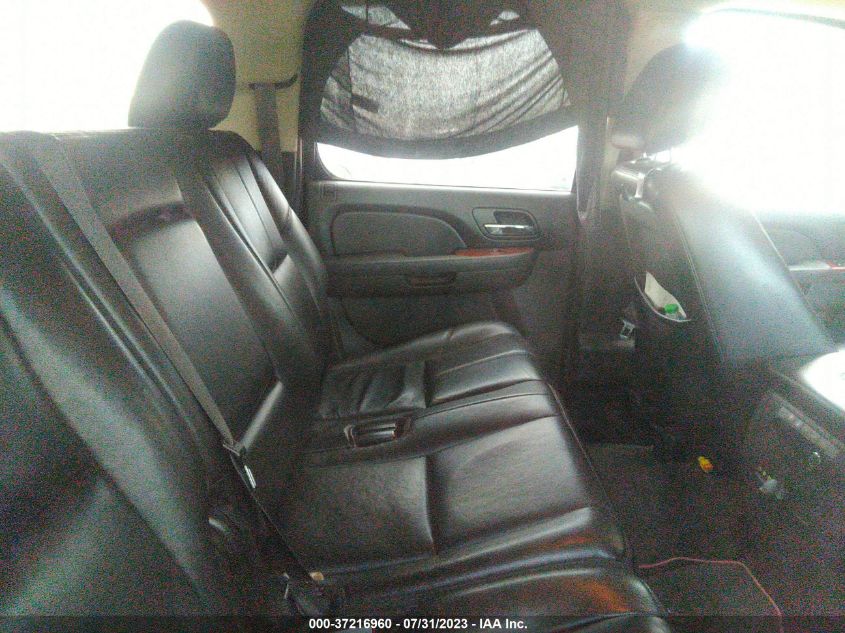 2014 CHEVROLET SUBURBAN LT - 1GNSKJE75ER227130