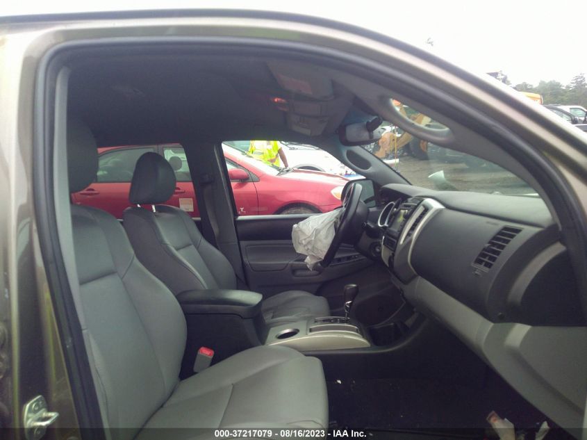 2013 TOYOTA TACOMA - 5TFMU4FN2DX011949