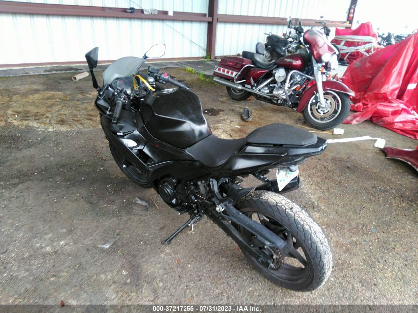 2023 KAWASAKI EX400 JKAEXKH15PDAN7515