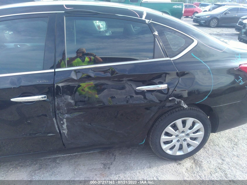 VIN 3N1AB7AP5KY454663 2019 NISSAN SENTRA S/SV/SR/SL