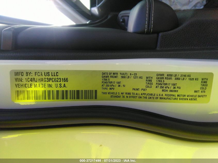 2023 JEEP GRAND CHEROKEE LAREDO/ALTITUDE - 1C4RJHAG3PC623166
