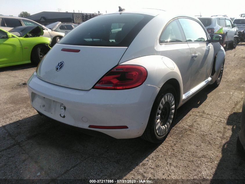 2013 VOLKSWAGEN BEETLE COUPE 2.5L W/SUN - 3VWJX7AT3DM676380