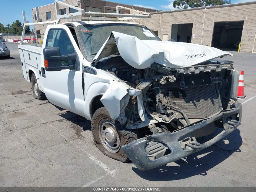 2014 FORD SUPER DUTY F-350 SRW XL/XLT 1FDBF3A67EEB43335