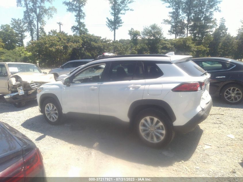 2022 TOYOTA COROLLA CROSS LE - 7MUCAAAG5NV036384