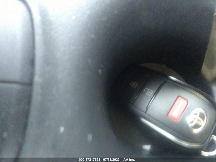 2022 TOYOTA COROLLA CROSS LE - 7MUCAAAG5NV036384