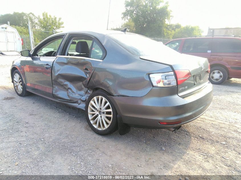 2015 VOLKSWAGEN JETTA SEDAN 1.8T SE - 3VWD17AJXFM219579